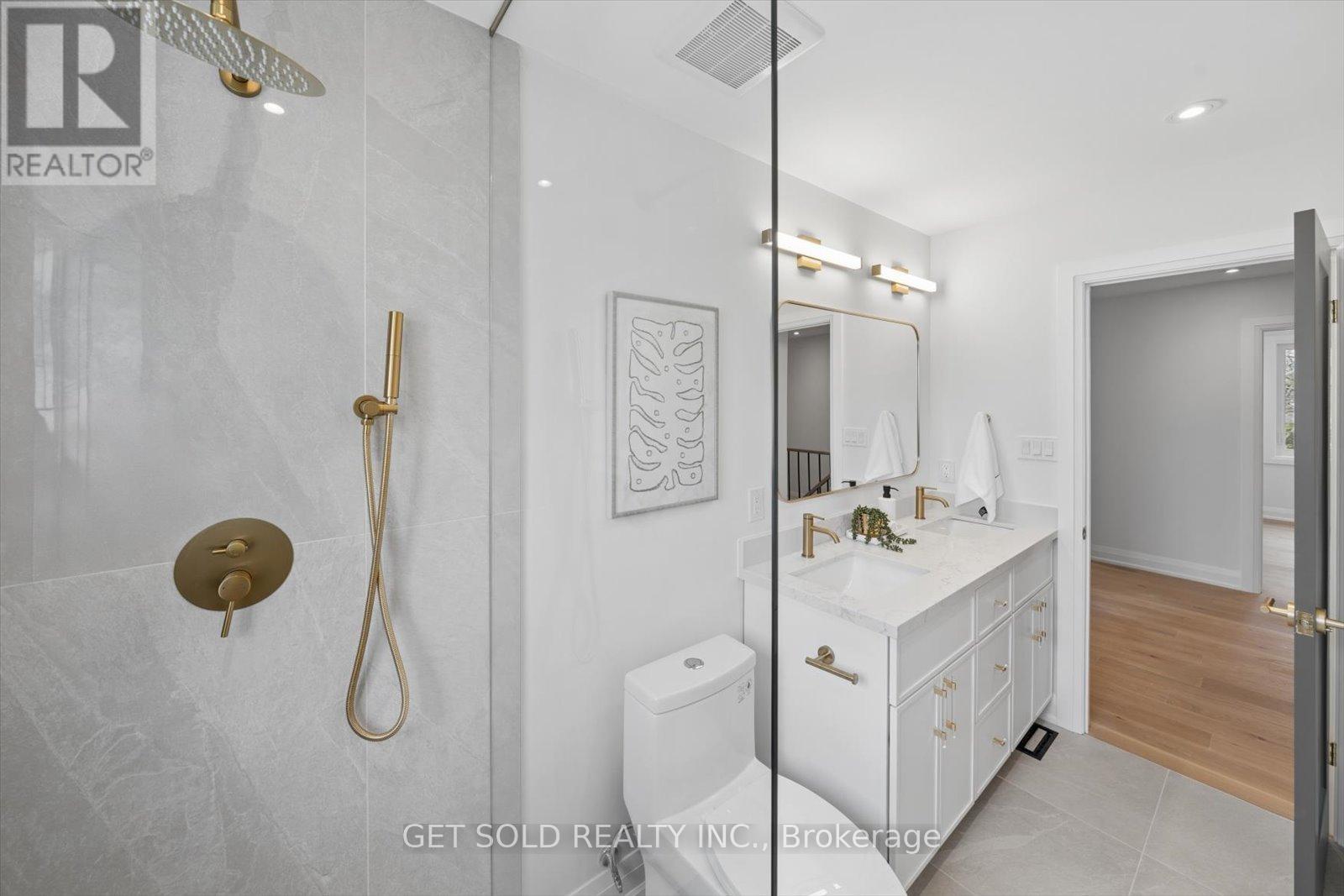 1768 Sherwood Forrest Circle, Mississauga, Ontario  L5K 2H6 - Photo 40 - W13036578