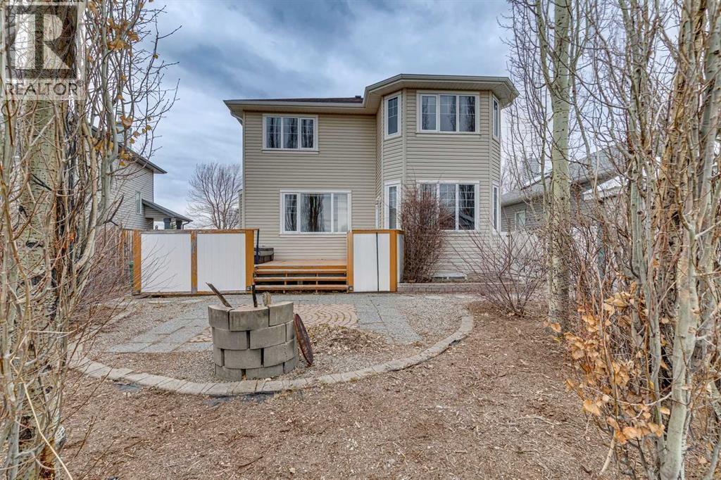 37 Cimarron Trail, Okotoks, Alberta  T1S 1V8 - Photo 5 - A2302223