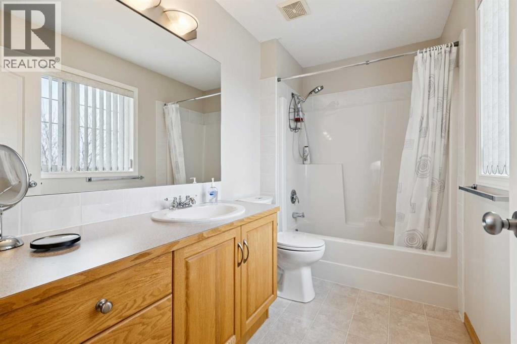 37 Cimarron Trail, Okotoks, Alberta  T1S 1V8 - Photo 35 - A2302223