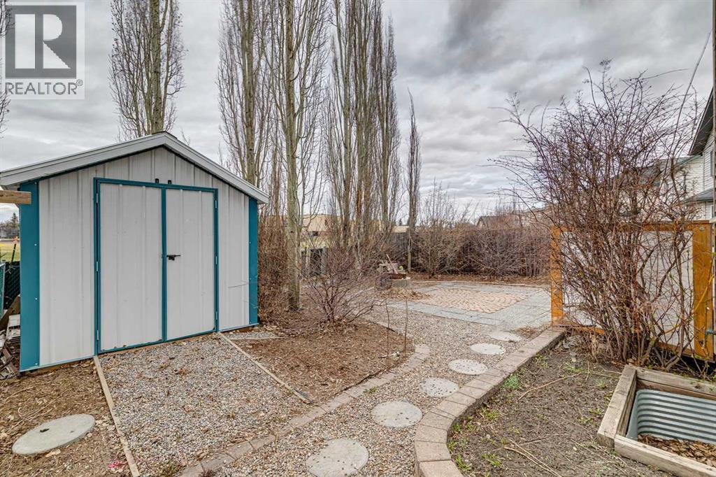 37 Cimarron Trail, Okotoks, Alberta  T1S 1V8 - Photo 9 - A2302223