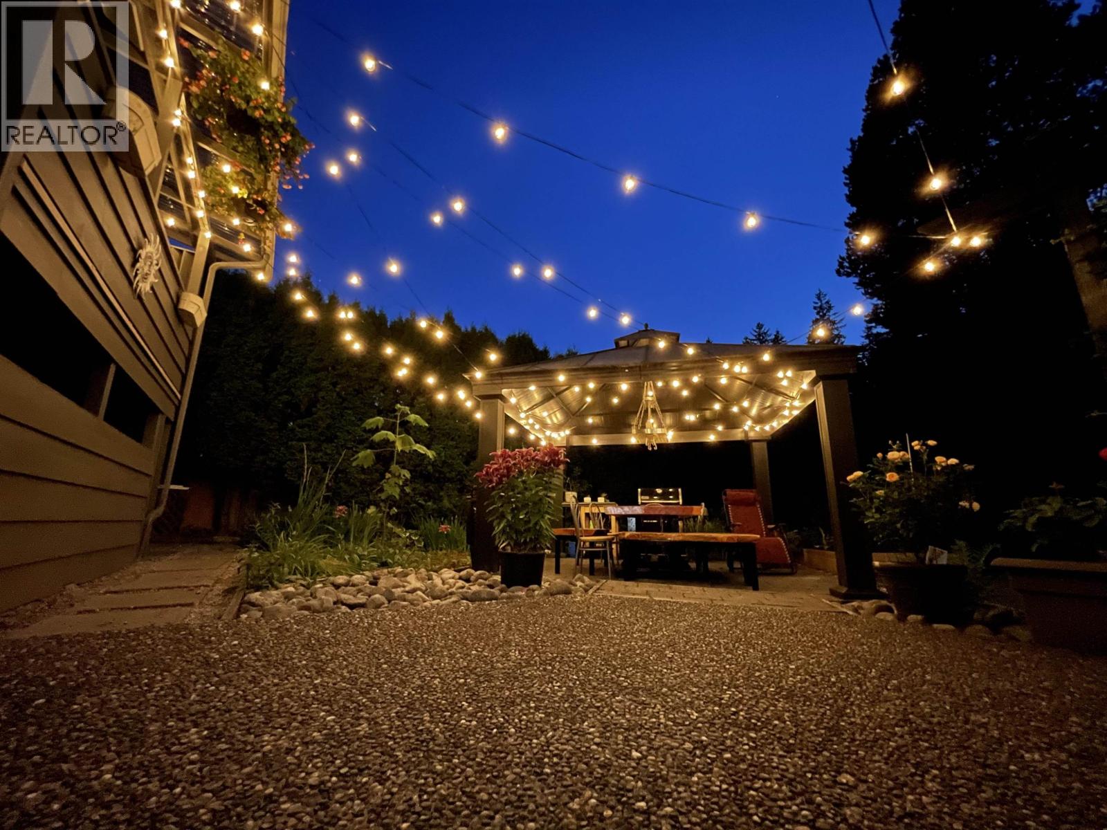 3645 Liverpool Street, Port Coquitlam, British Columbia  V3B 3W2 - Photo 12 - R3106400