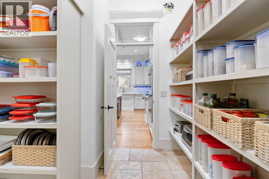 108 Posthill Drive Sw, Calgary, Alberta  T3H 0J1 - Photo 18 - A2303085