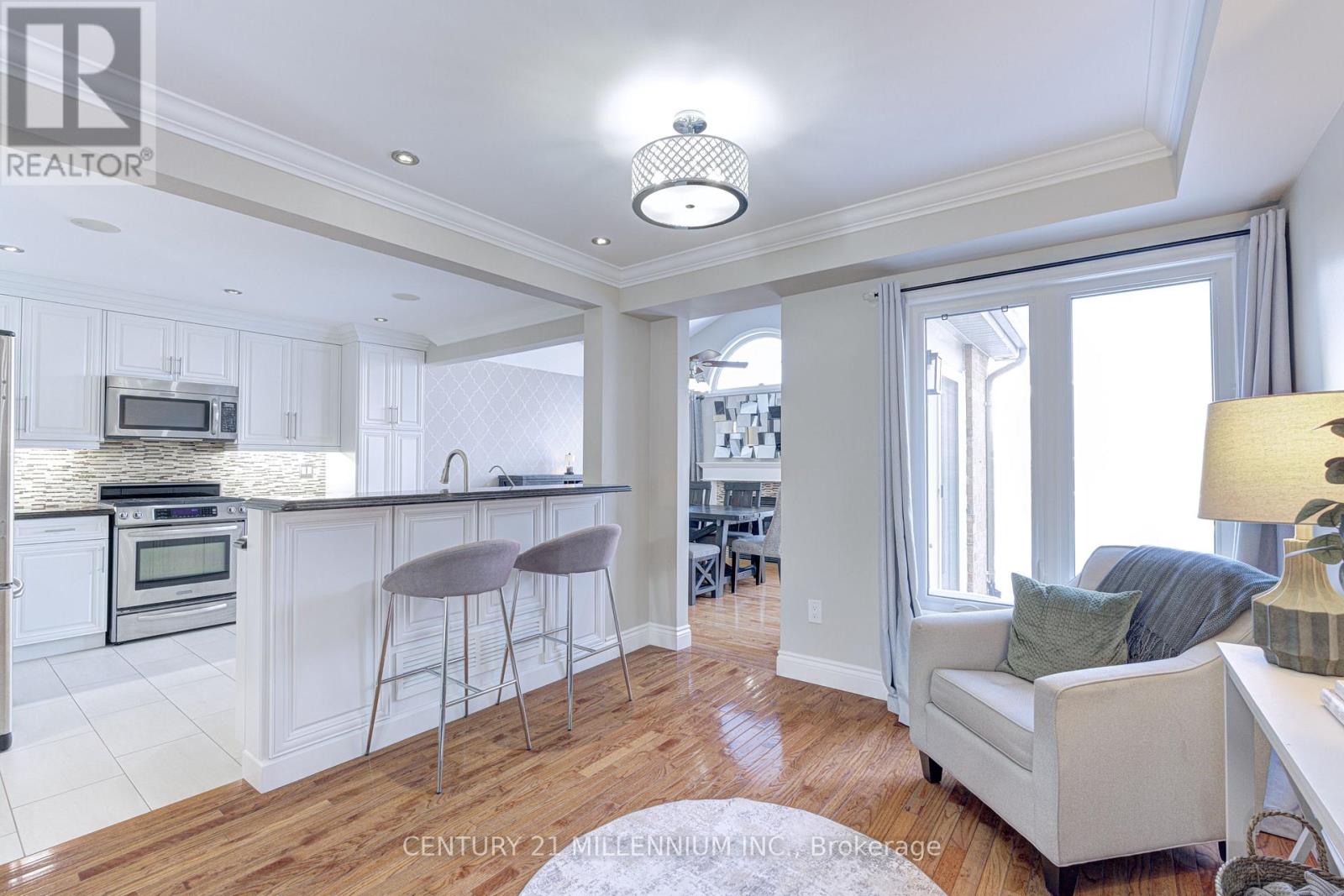 88 Eaton Street, Halton Hills, Ontario  L7G 5T2 - Photo 20 - W12739904