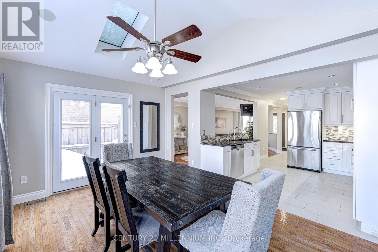 88 Eaton Street, Halton Hills, Ontario  L7G 5T2 - Photo 11 - W12739904