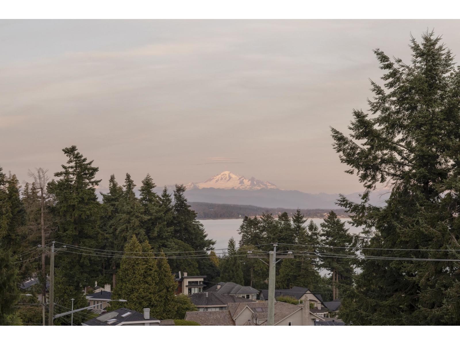 13141 Marine Drive, Surrey, British Columbia  V4A 1E6 - Photo 39 - R3115140