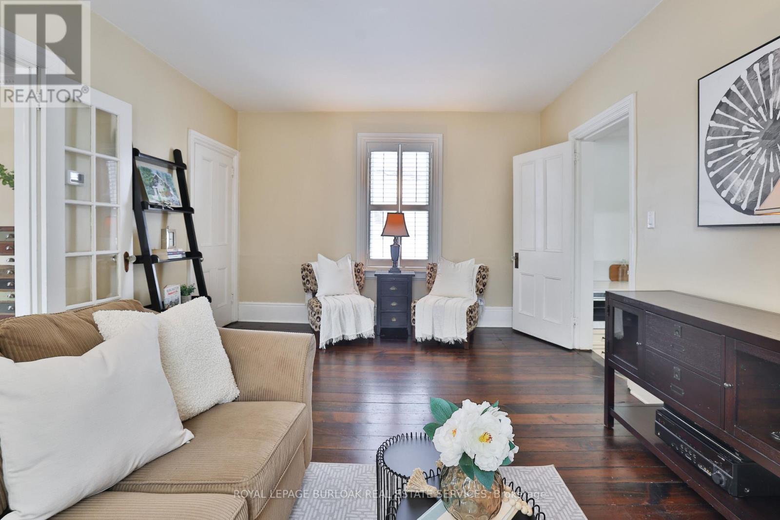 455 Nelson Avenue, Burlington, Ontario  L7S 1N3 - Photo 9 - W12828444