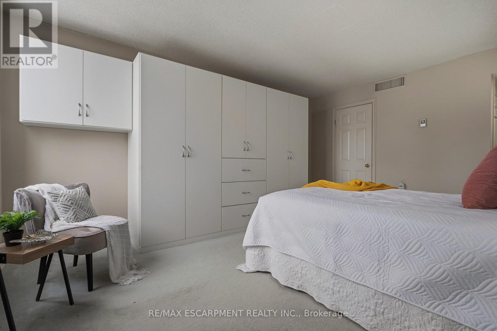 306 - 150 Wilson Street W, Hamilton, Ontario  L8R 1E2 - Photo 32 - X12789234