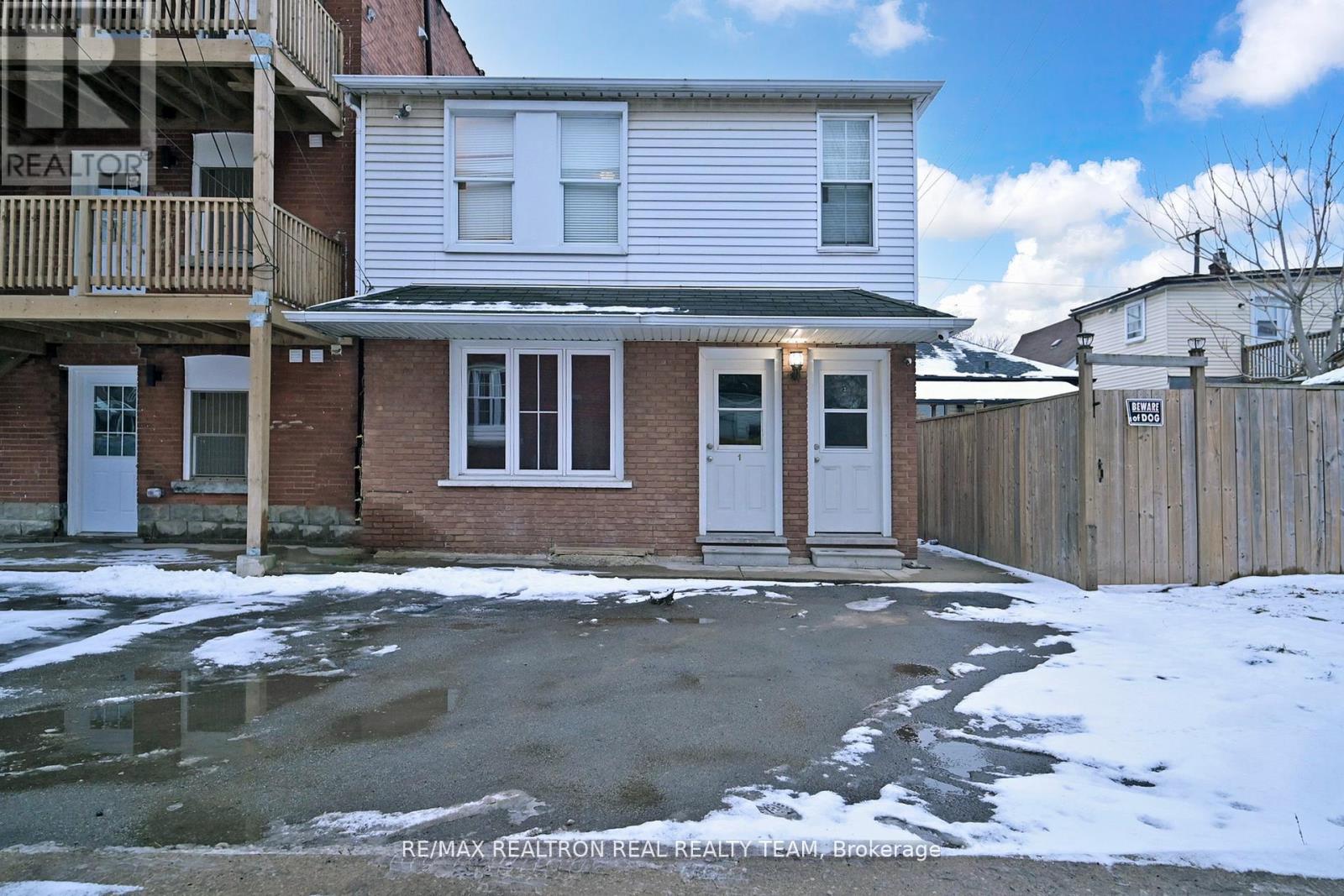 #C1 - 1129 CANNON STREET E, Hamilton (Crown Point)