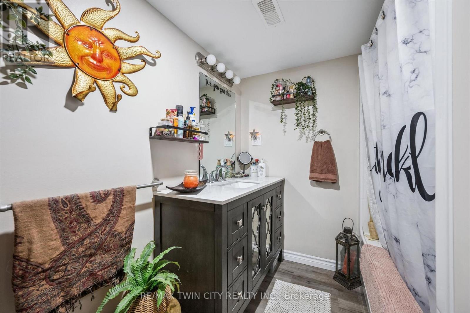 27 Vicmount Drive, Kitchener, Ontario  N2M 2A2 - Photo 34 - X13036528