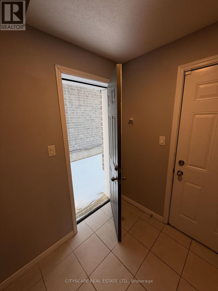 267 Buttonbush Street, Waterloo, Ontario  N2V 0B4 - Photo 19 - X13036544