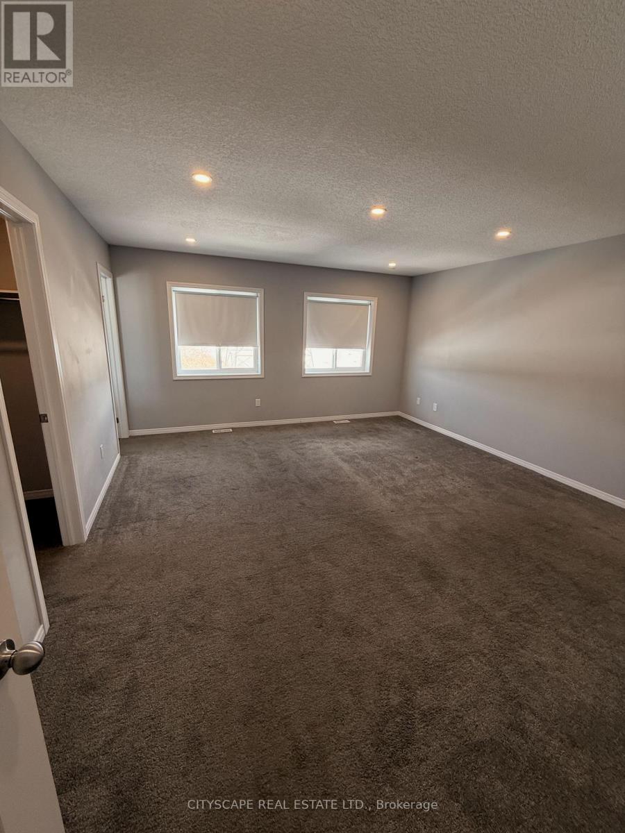 267 Buttonbush Street, Waterloo, Ontario  N2V 0B4 - Photo 8 - X13036544