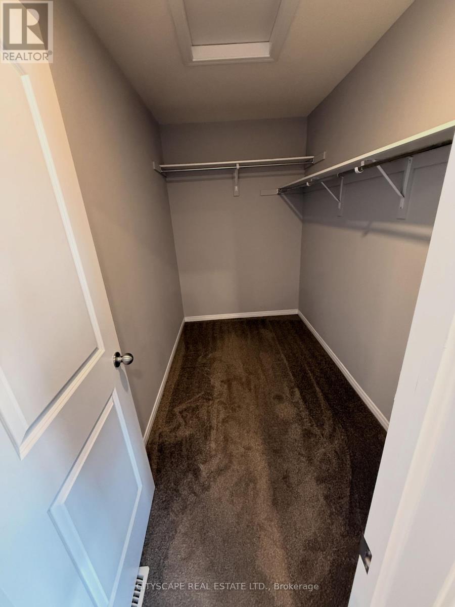 267 Buttonbush Street, Waterloo, Ontario  N2V 0B4 - Photo 9 - X13036544