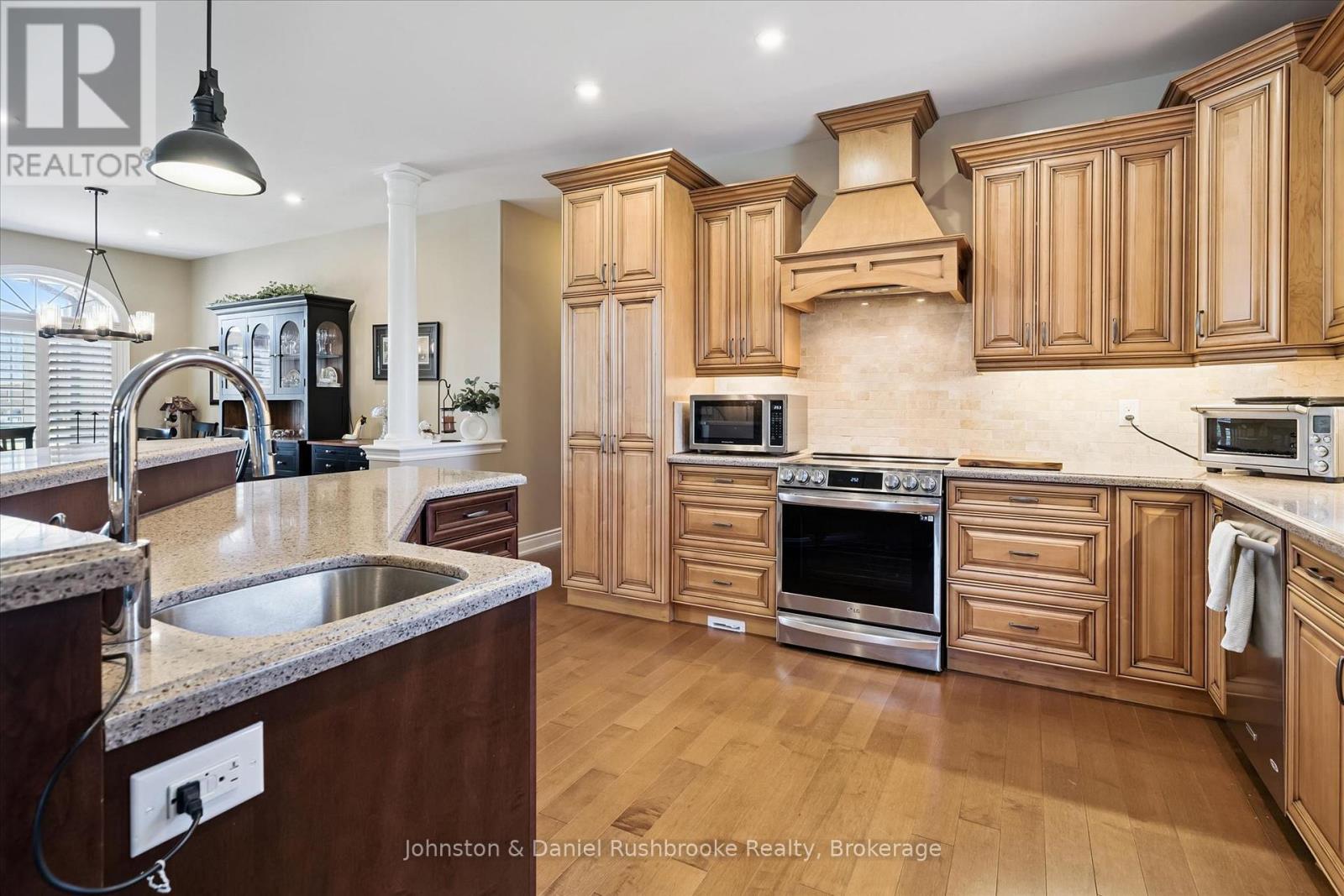 1842 Meadowview Court, Severn, Ontario  L3V 0V6 - Photo 10 - S13036642