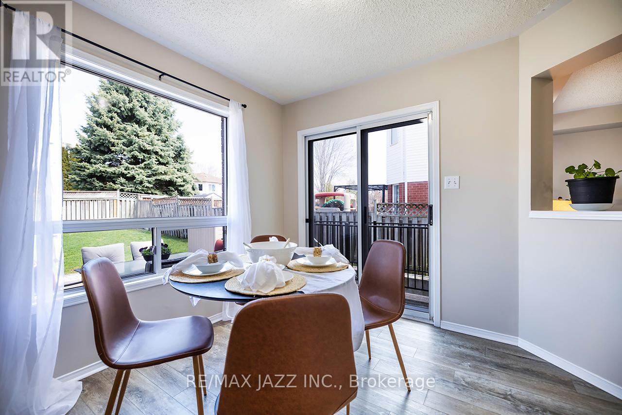 106 Apple Blossom Boulevard, Clarington, Ontario  L1C 4T7 - Photo 11 - E13036716