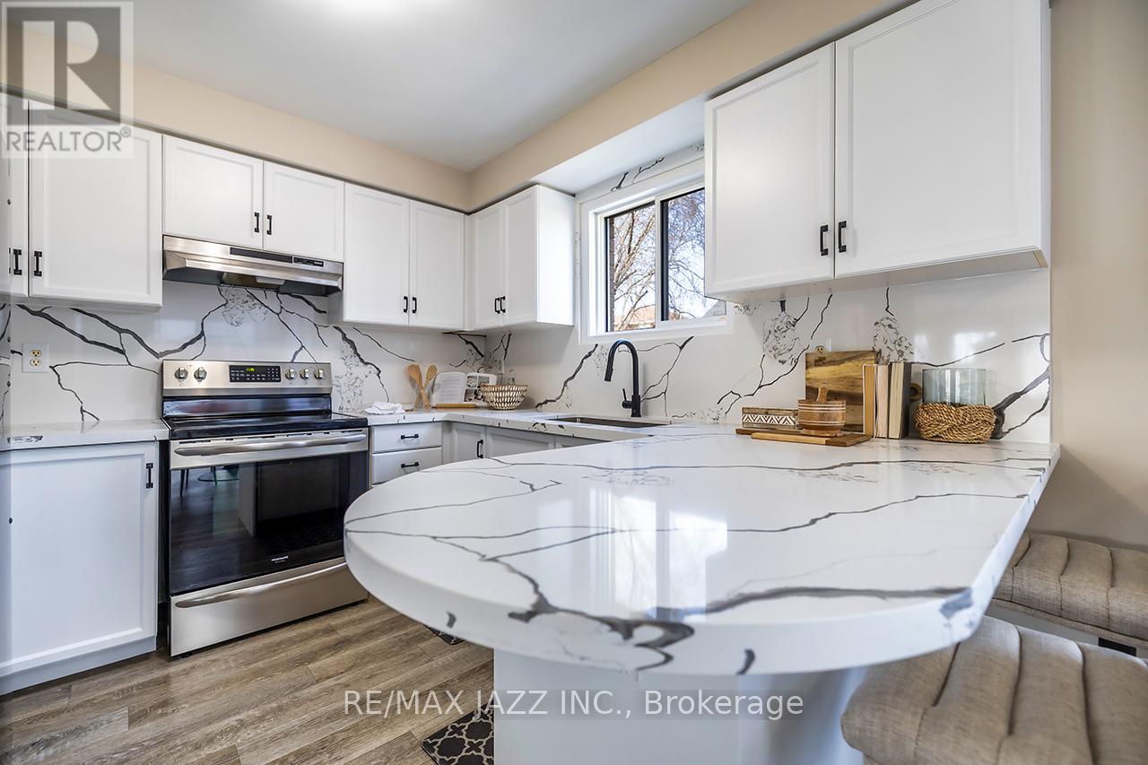 106 Apple Blossom Boulevard, Clarington, Ontario  L1C 4T7 - Photo 13 - E13036716