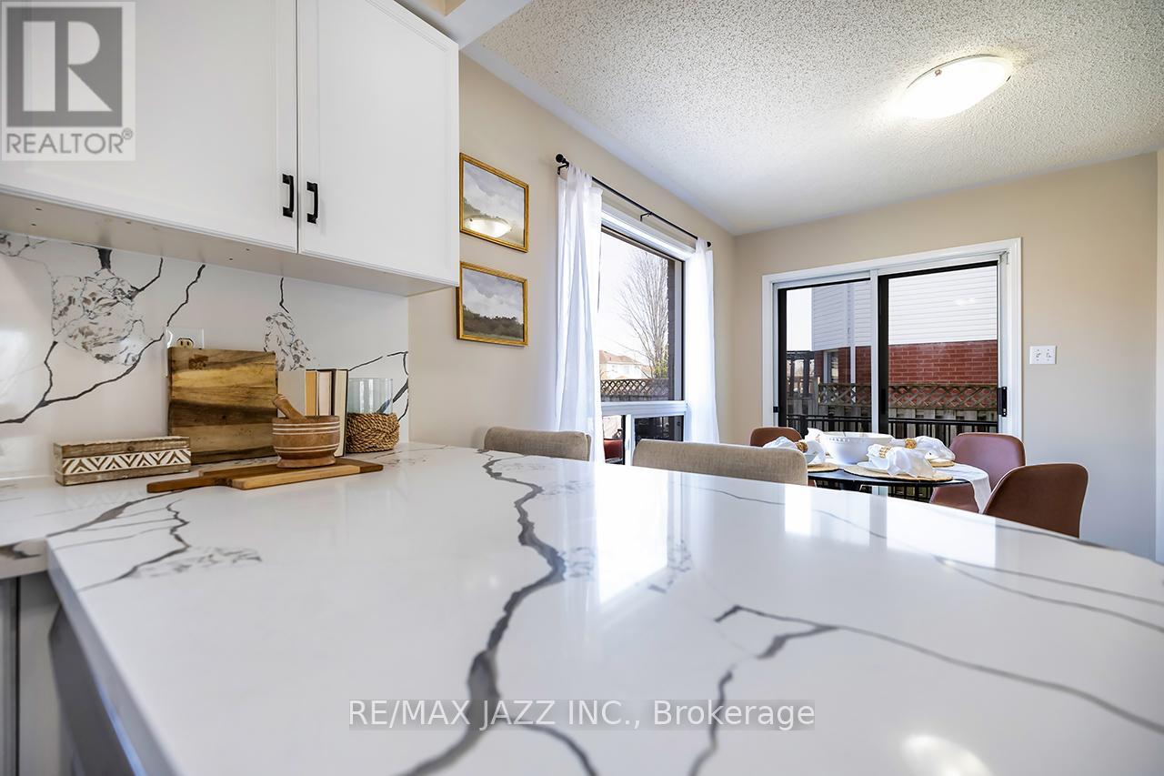 106 Apple Blossom Boulevard, Clarington, Ontario  L1C 4T7 - Photo 15 - E13036716