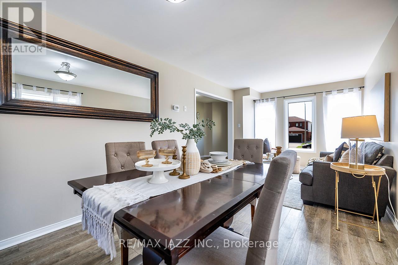 106 Apple Blossom Boulevard, Clarington, Ontario  L1C 4T7 - Photo 19 - E13036716