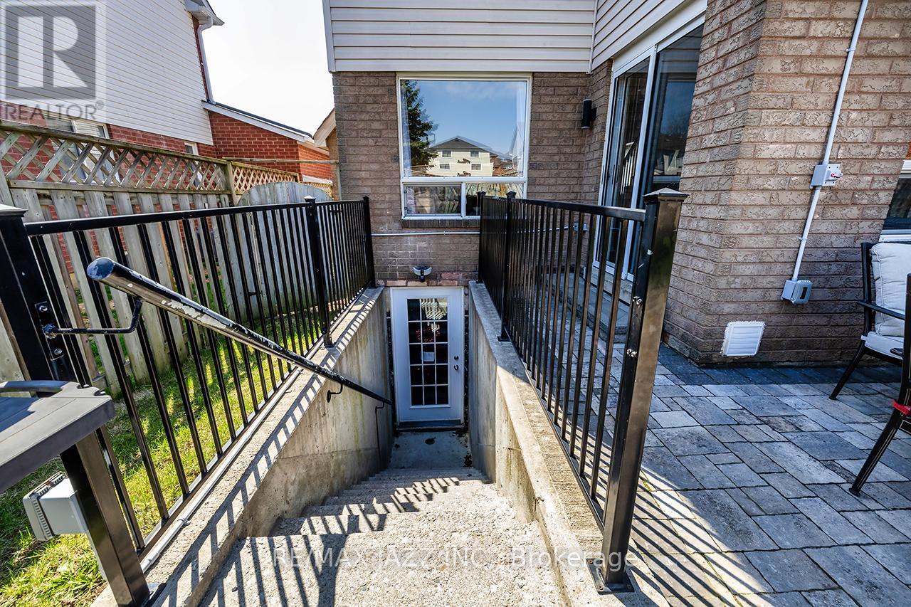 106 Apple Blossom Boulevard, Clarington, Ontario  L1C 4T7 - Photo 38 - E13036716