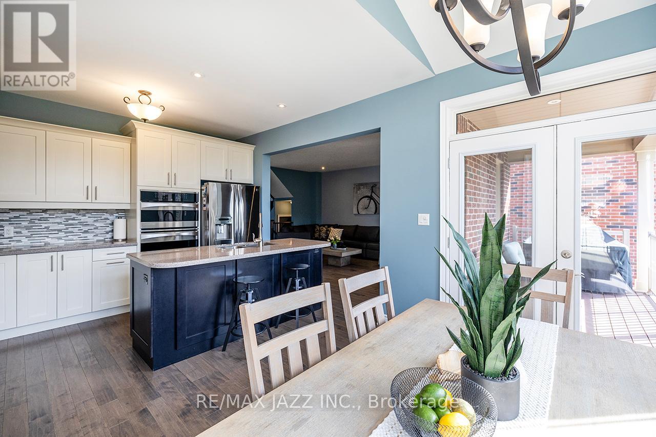 43 Elmer Adams Drive, Clarington (Courtice), Ontario  L1E 0G5 - Photo 15 - E13036742