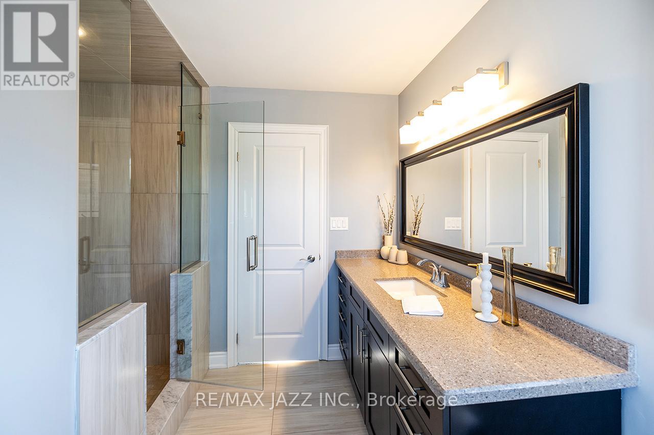 43 Elmer Adams Drive, Clarington (Courtice), Ontario  L1E 0G5 - Photo 24 - E13036742