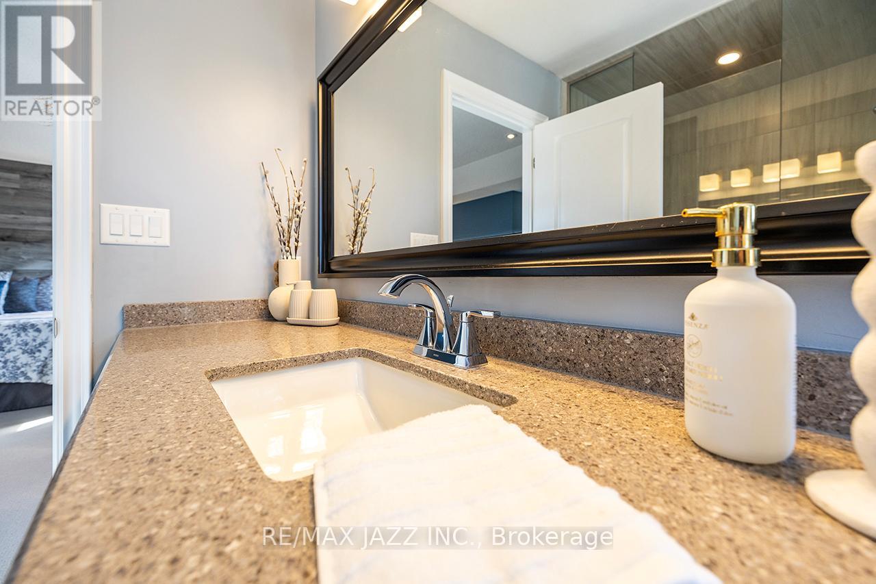 43 Elmer Adams Drive, Clarington (Courtice), Ontario  L1E 0G5 - Photo 26 - E13036742