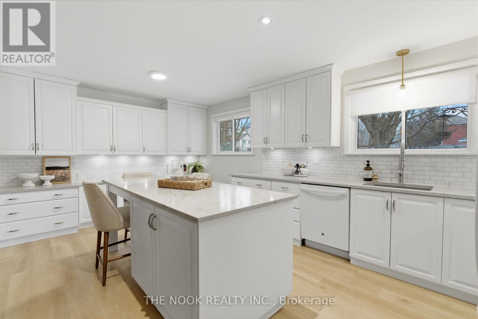 159 Liberty Street N, Clarington (Bowmanville), Ontario  L1C 2M2 - Photo 30 - E13036780