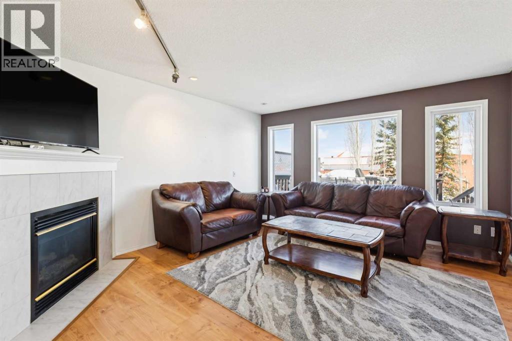 18 Bridlewood Way Sw, Calgary, Alberta  T2Y 3R5 - Photo 12 - A2303884