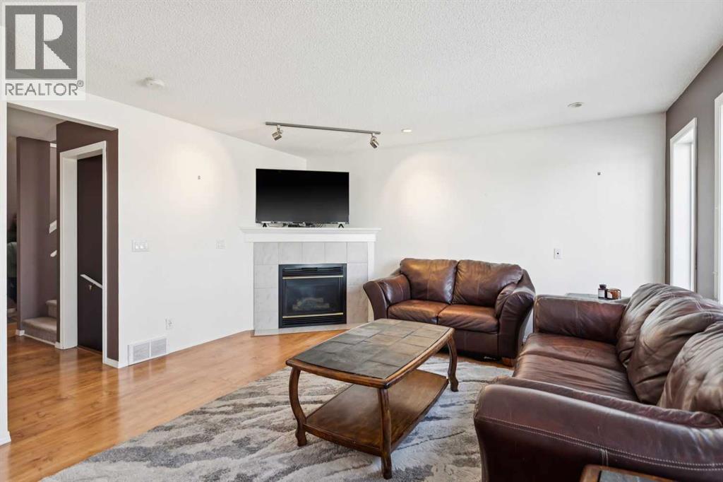 18 Bridlewood Way Sw, Calgary, Alberta  T2Y 3R5 - Photo 14 - A2303884