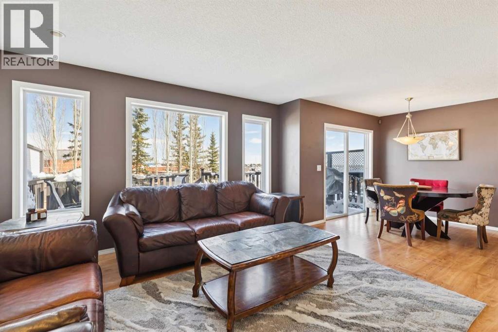 18 Bridlewood Way Sw, Calgary, Alberta  T2Y 3R5 - Photo 15 - A2303884