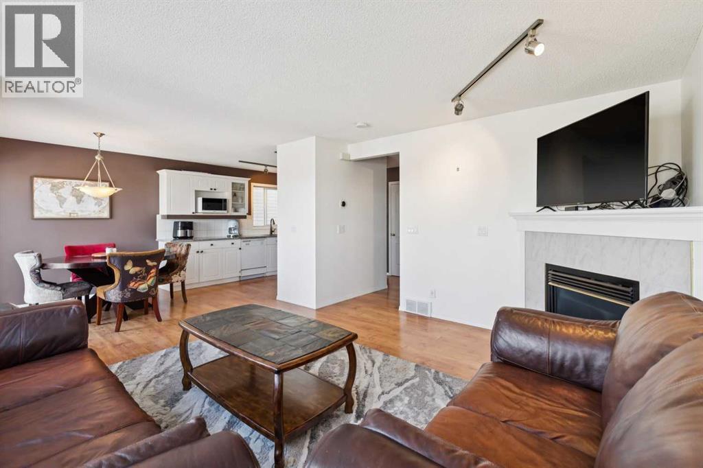 18 Bridlewood Way Sw, Calgary, Alberta  T2Y 3R5 - Photo 16 - A2303884