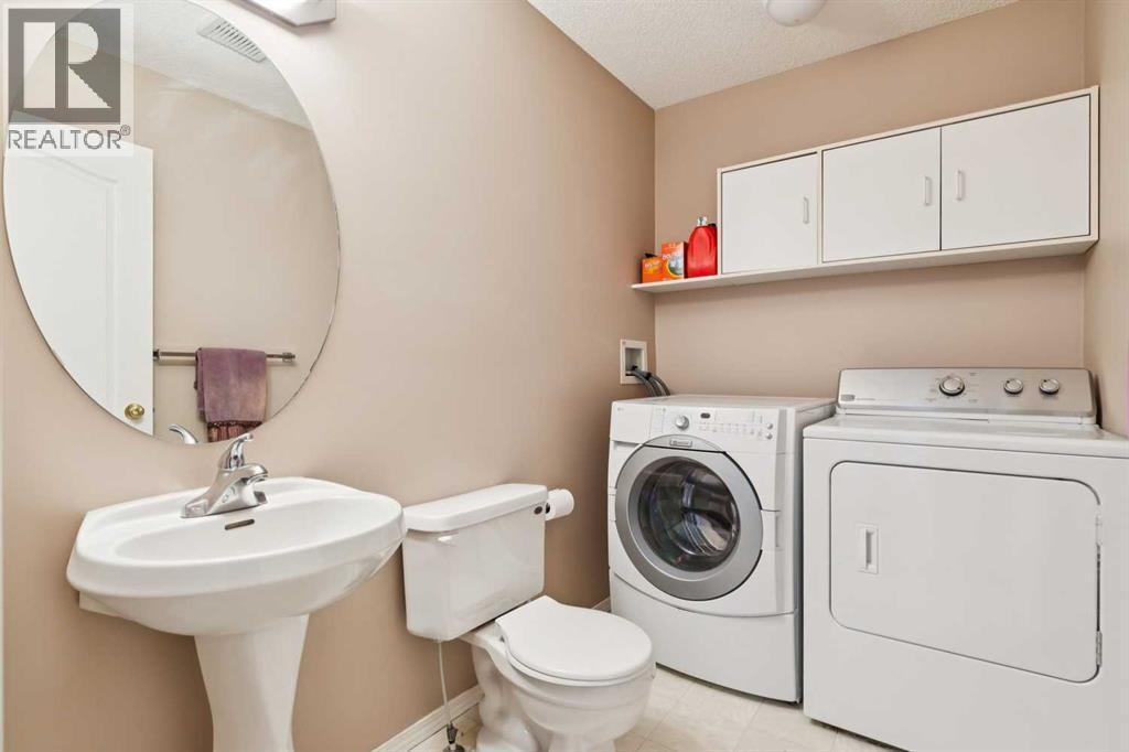 18 Bridlewood Way Sw, Calgary, Alberta  T2Y 3R5 - Photo 17 - A2303884