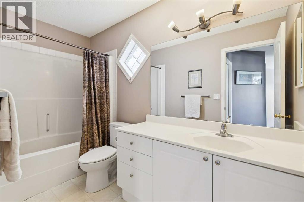 18 Bridlewood Way Sw, Calgary, Alberta  T2Y 3R5 - Photo 24 - A2303884