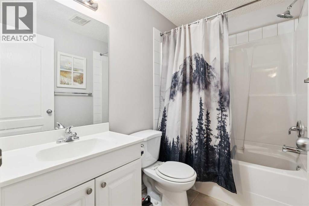 18 Bridlewood Way Sw, Calgary, Alberta  T2Y 3R5 - Photo 29 - A2303884