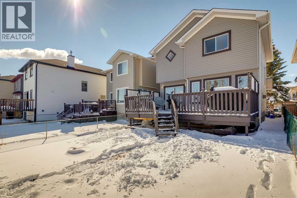18 Bridlewood Way Sw, Calgary, Alberta  T2Y 3R5 - Photo 33 - A2303884