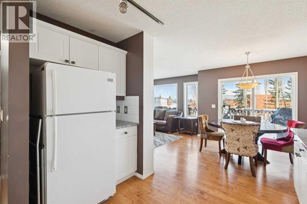 18 Bridlewood Way Sw, Calgary, Alberta  T2Y 3R5 - Photo 8 - A2303884