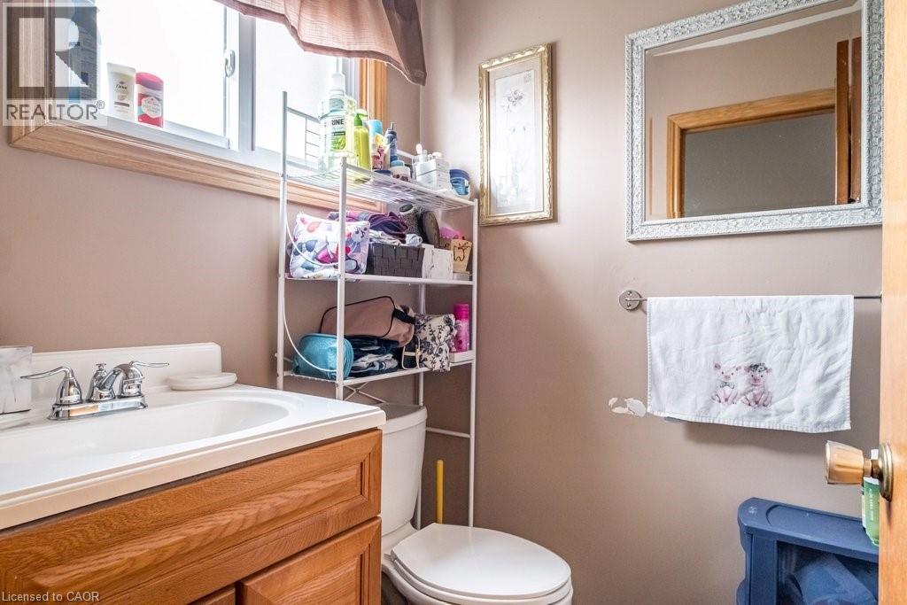 2 Village Drive, Hamilton, Ontario  L8E 3M8 - Photo 30 - 40823636