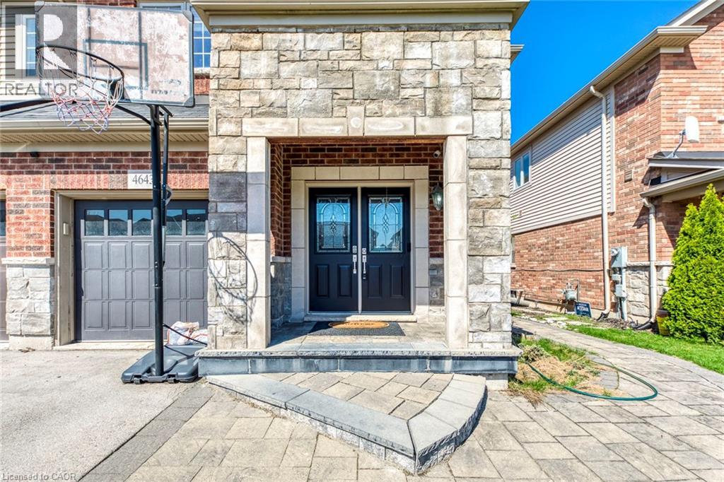 4643 Thomas Alton Boulevard, Burlington, Ontario  L7M 0J2 - Photo 3 - 40822868