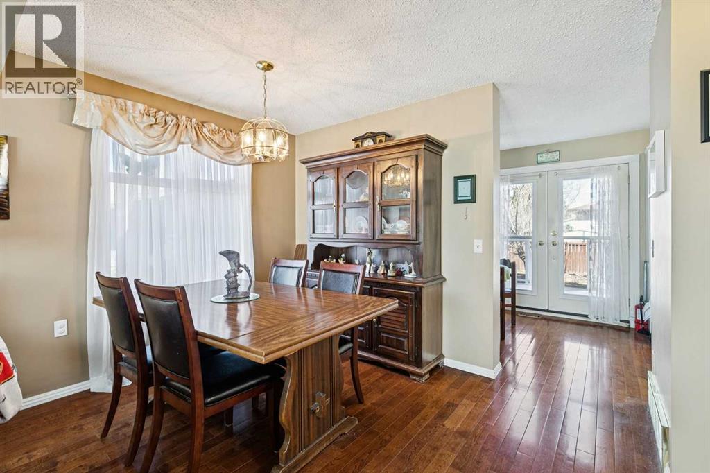 132 Big Springs Hill Se, Airdrie, Alberta  T4A 1K4 - Photo 5 - A2303579