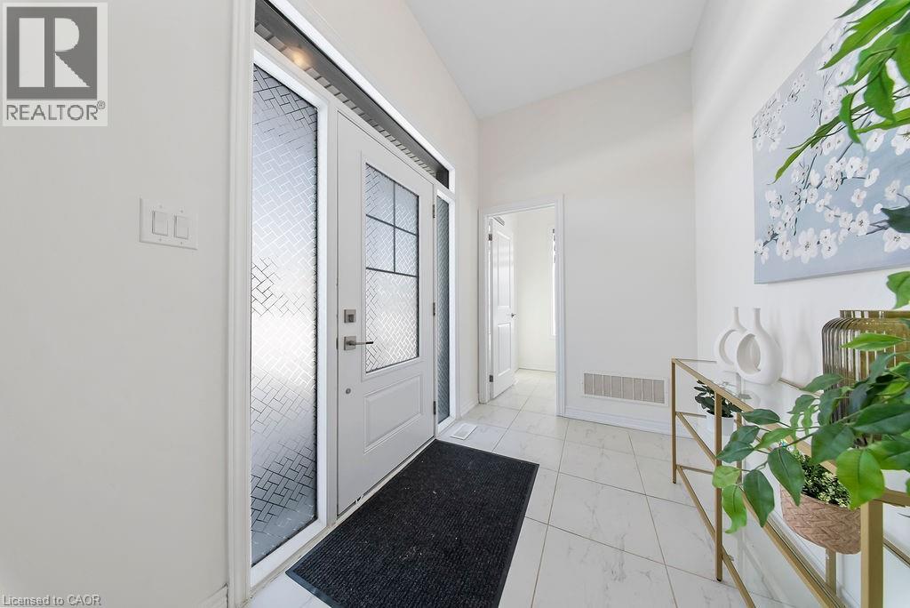 175 Blackbird Way, Mount Hope, Ontario  L0R 1W0 - Photo 13 - 40801666