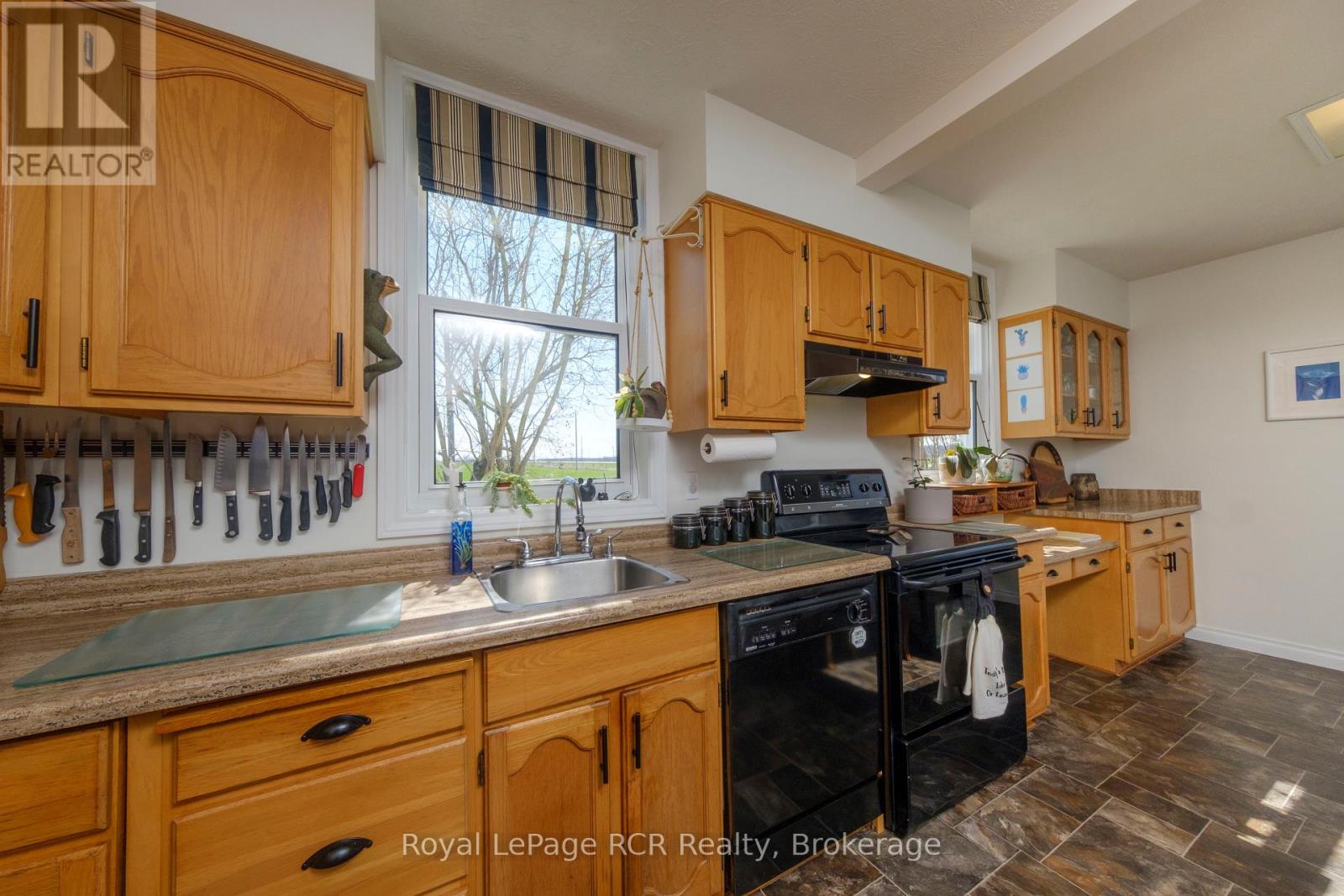 1072 Concession 10 Concession, Kincardine, Ontario  N0G 2N0 - Photo 16 - X13036638