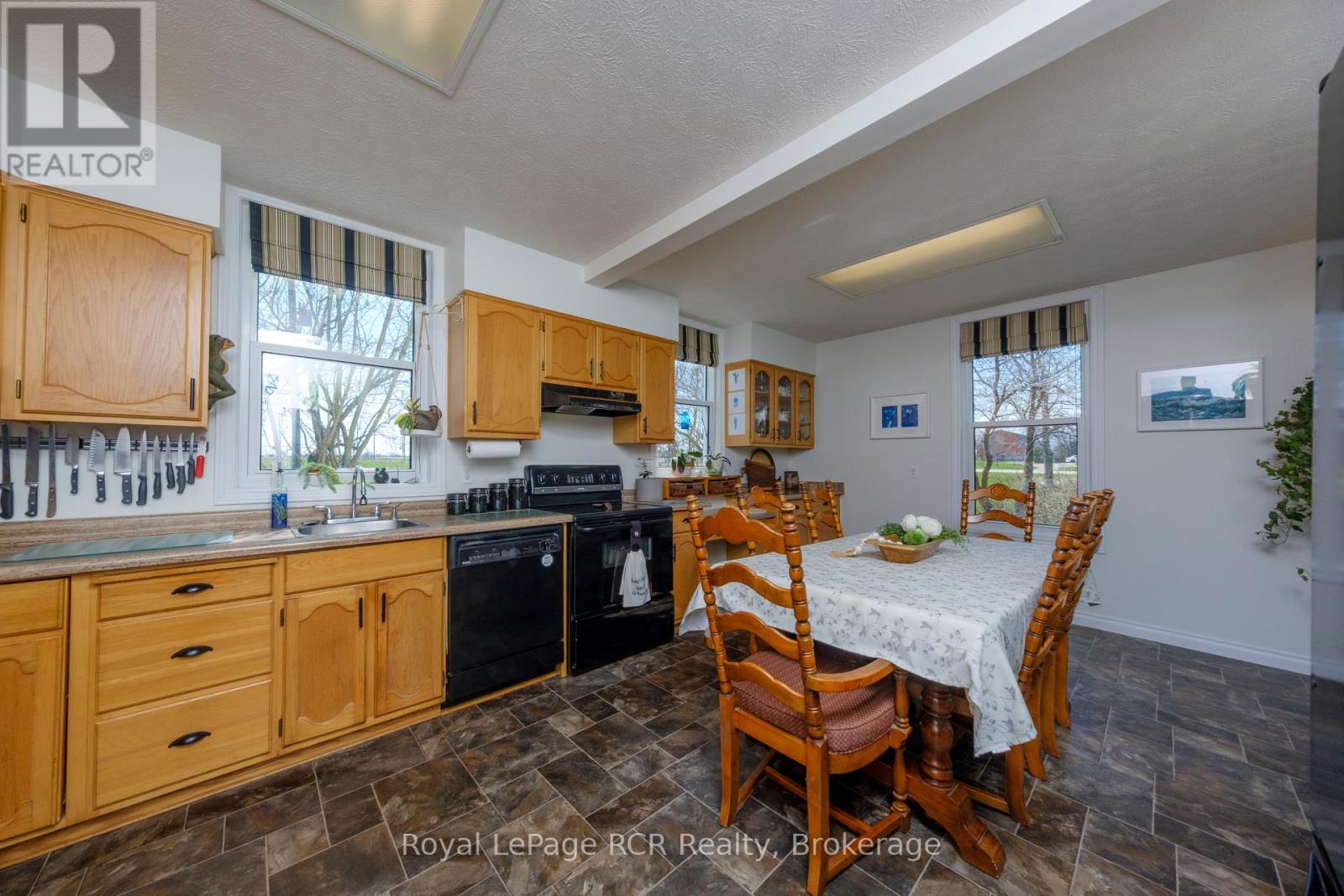 1072 Concession 10 Concession, Kincardine, Ontario  N0G 2N0 - Photo 17 - X13036638