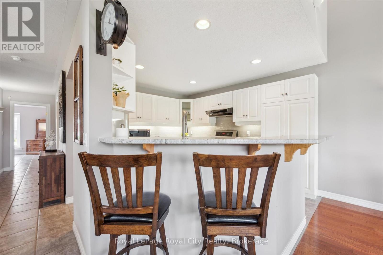 105 Riverwalk Place, Guelph/eramosa, Ontario  N0B 2K0 - Photo 13 - X13036668