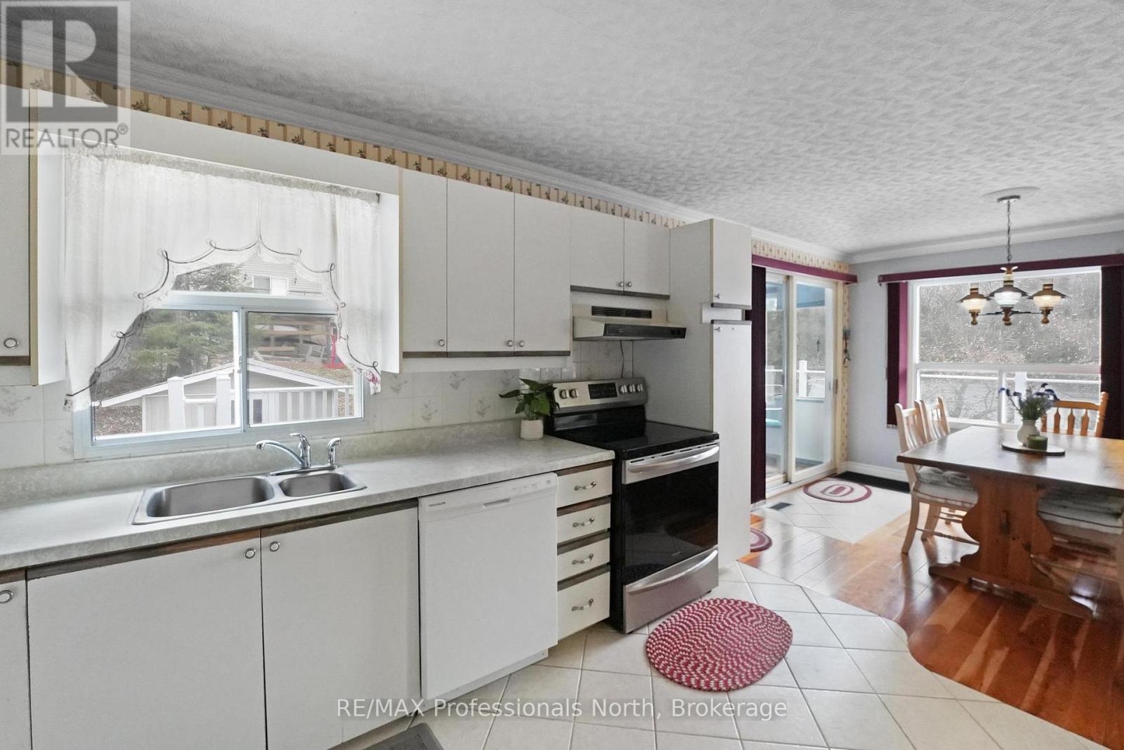 1103 Summer Lane, Minden Hills, Ontario  K0M 2K0 - Photo 17 - X13036678