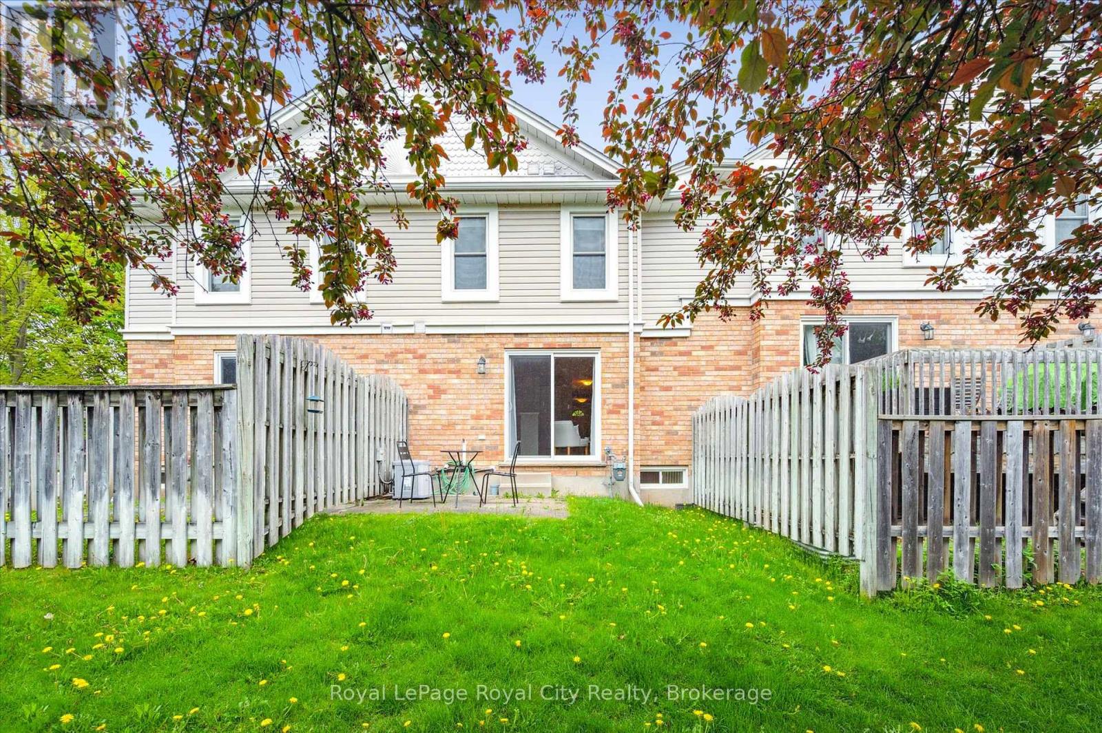 2 - 66 Rodgers Road, Guelph, Ontario  N1G 4Y5 - Photo 35 - X13036726