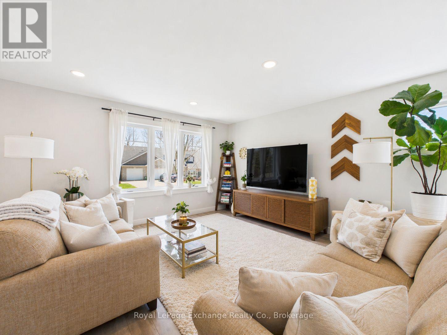 966a Charles Street, Kincardine, Ontario  N2Z 2C3 - Photo 3 - X13036744