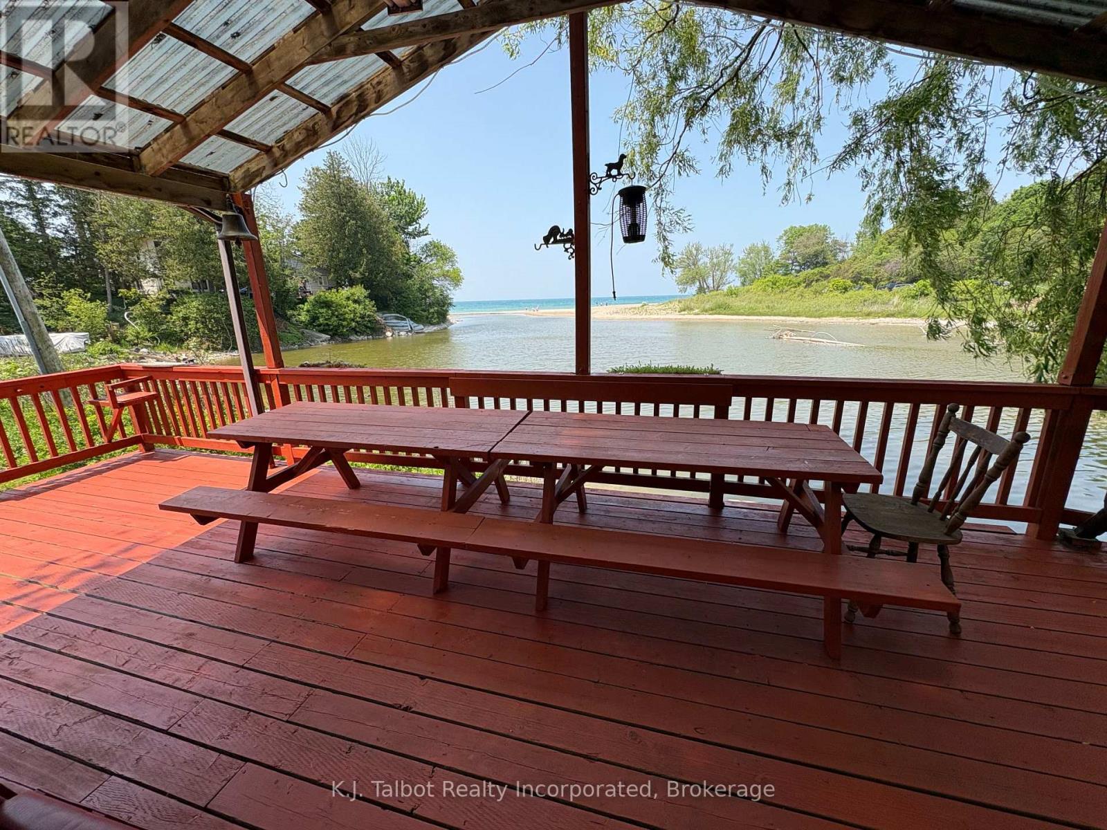 11 Apple Lane, Ashfield-Colborne-Wawanosh, Ontario  N7A 3X9 - Photo 9 - X13036860