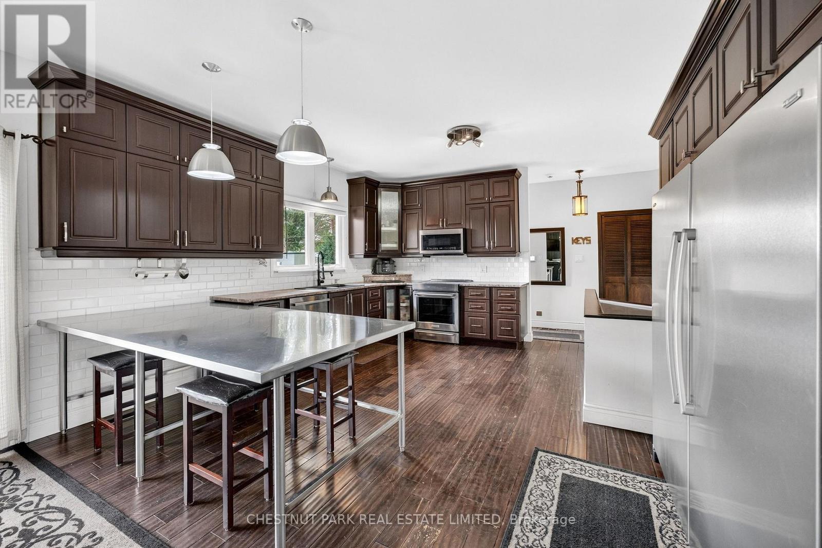 729 County Road 3, Prince Edward County (Ameliasburg Ward), Ontario  K8N 4Z1 - Photo 13 - X13036750