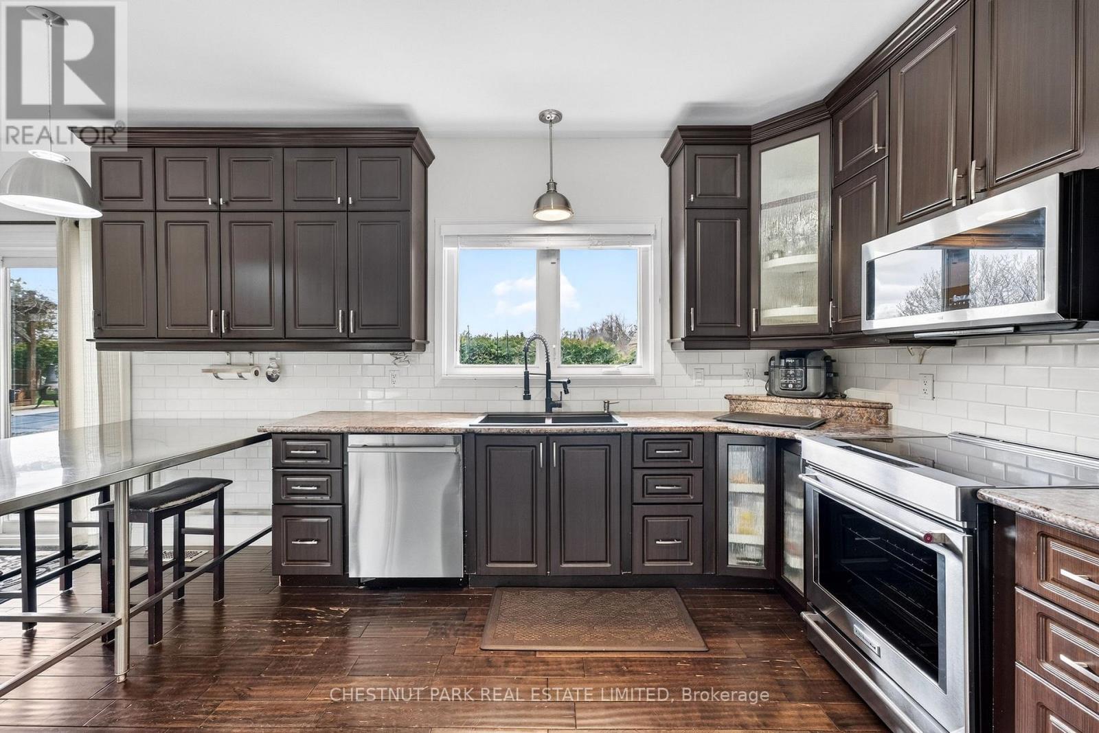 729 County Road 3, Prince Edward County (Ameliasburg Ward), Ontario  K8N 4Z1 - Photo 14 - X13036750