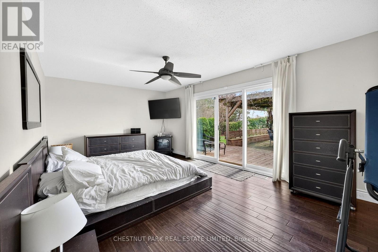 729 County Road 3, Prince Edward County (Ameliasburg Ward), Ontario  K8N 4Z1 - Photo 17 - X13036750