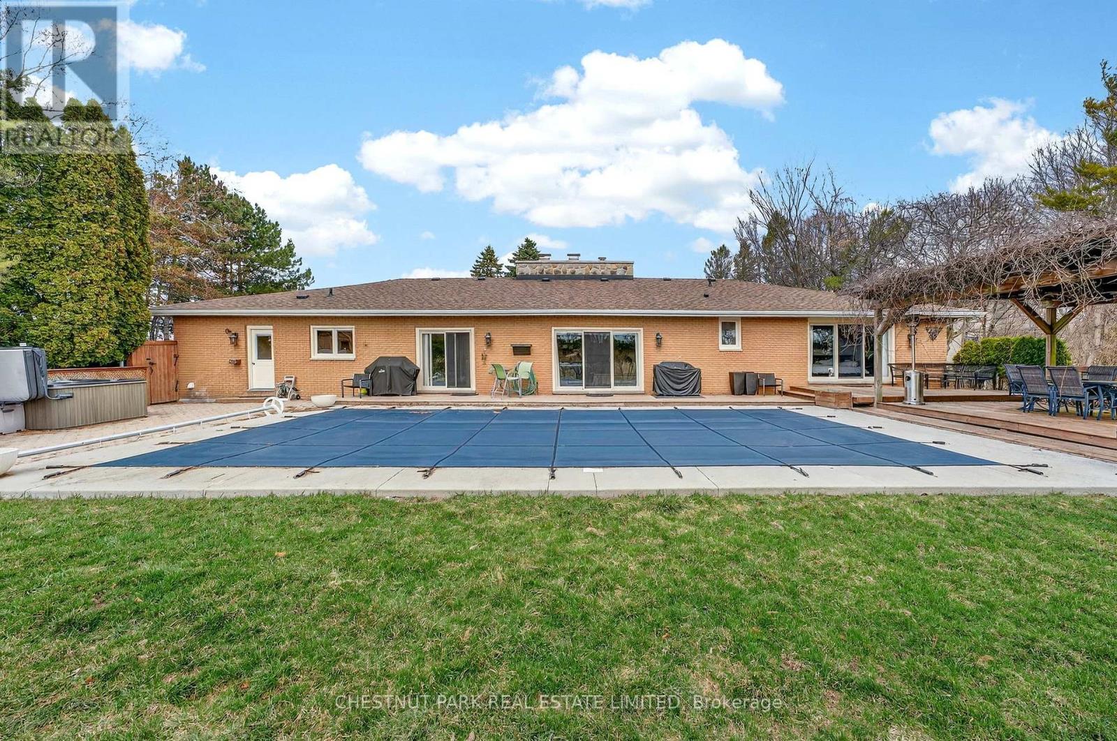 729 County Road 3, Prince Edward County (Ameliasburg Ward), Ontario  K8N 4Z1 - Photo 37 - X13036750